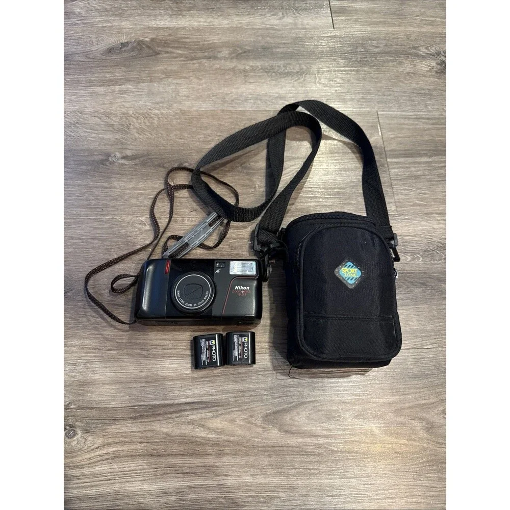 Nikon Zoom Touch 400 35mm Point & Shoot Film Camera Black 35-70 mm - parts only